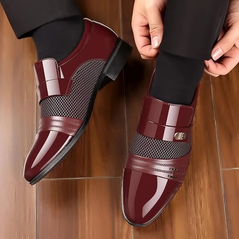 Men's Breathable Leather Wingtip Brogue Oxfords Slip On Pointed Toe Classic Formal Business Shoes Mens Vintage High Gloss Dress Shoes