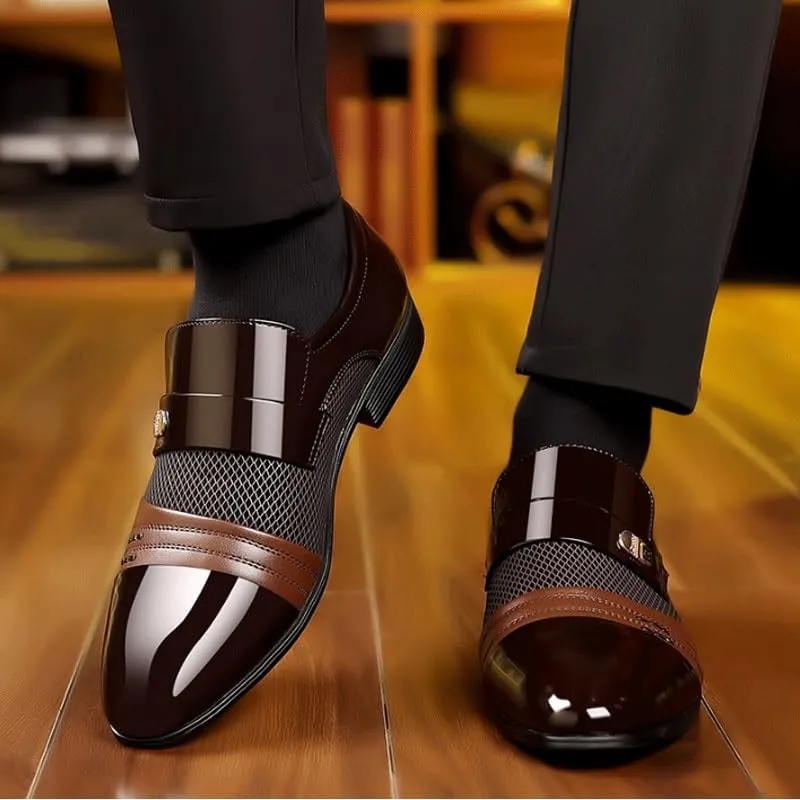 Men's Breathable Leather Wingtip Brogue Oxfords Slip On Pointed Toe Classic Formal Business Shoes Mens Vintage High Gloss Dress Shoes